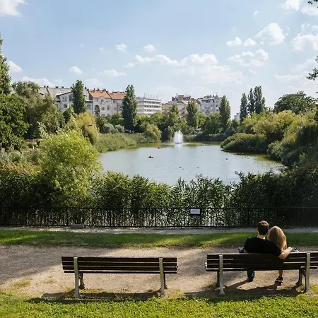 Lili Lakeside New Renovated Budapest Exterior photo